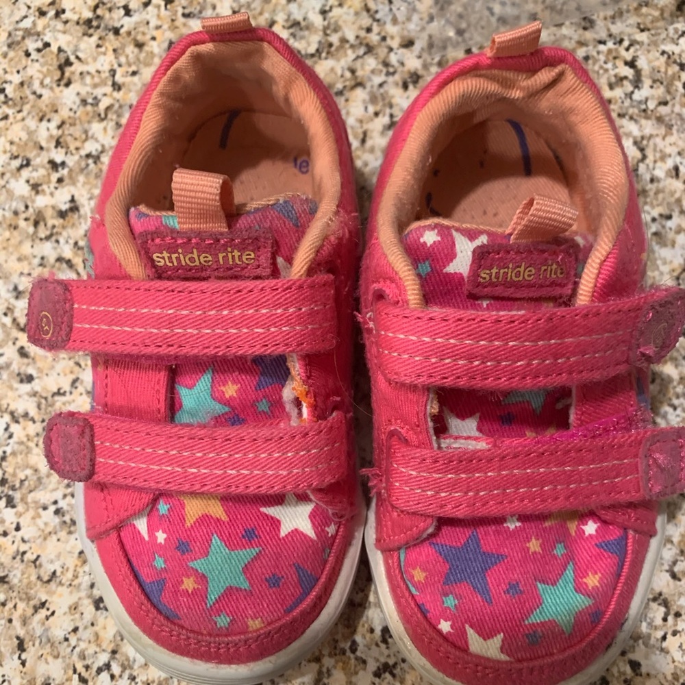 Toddler sneakers